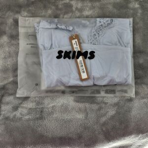 SKIMS Small Periwinkle Foil Fits Everybody Lace Cami and Boyshort Set NWT